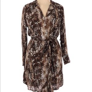 NWT LAUNDRY Shelli Segal snake print shirtdress